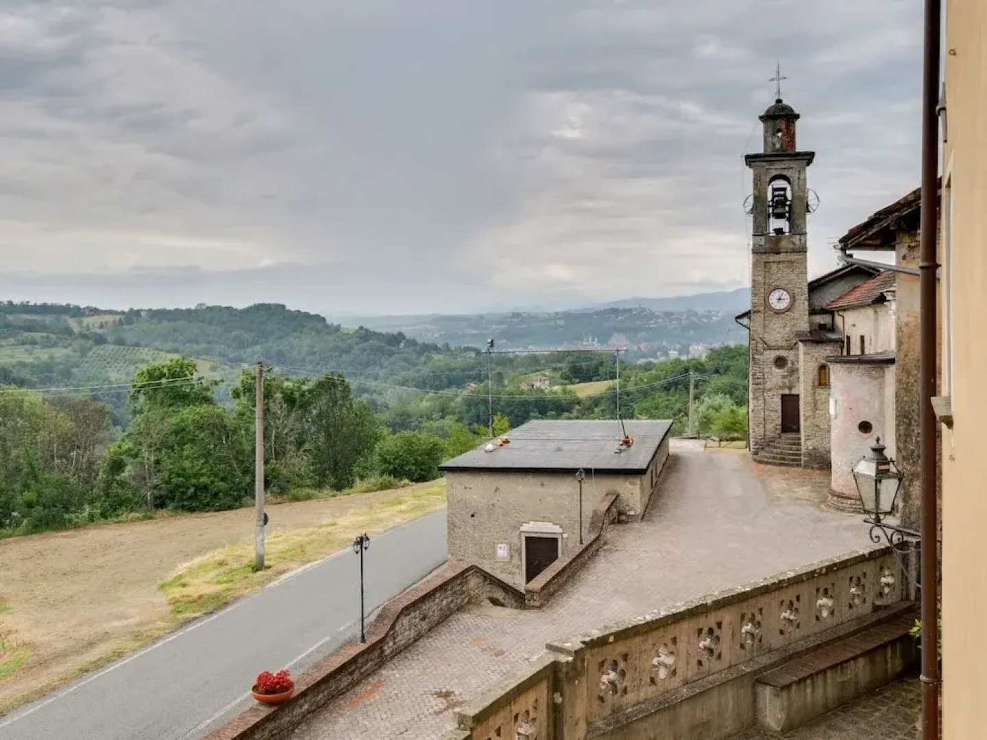Mansion in Ovada With Pool and Scenic Hills