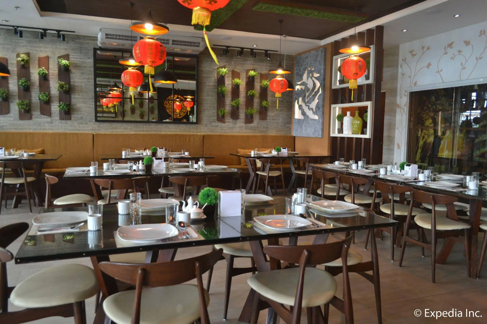 Phela Grande Residences