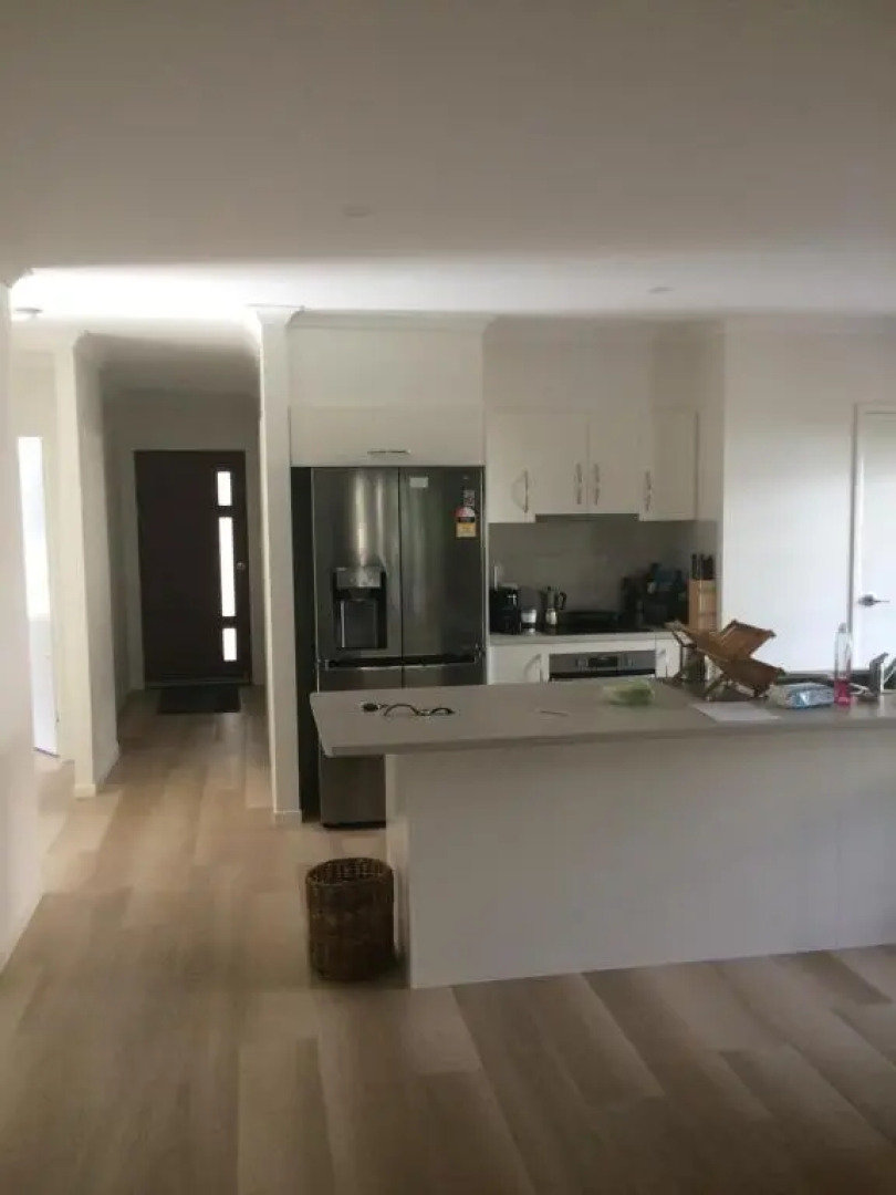 Share Rainbow Denny's House