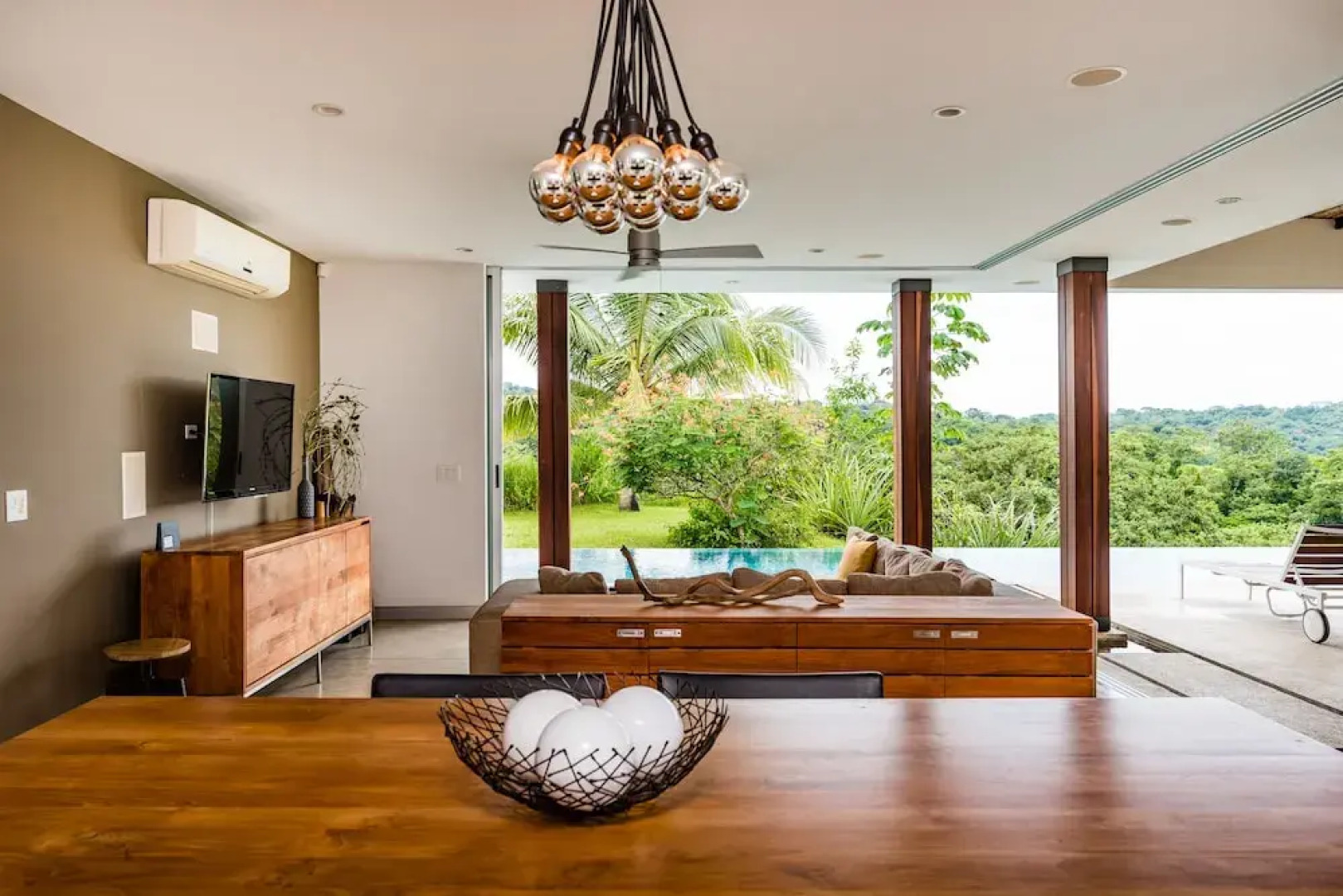 Luna Magnifica - Luna 18