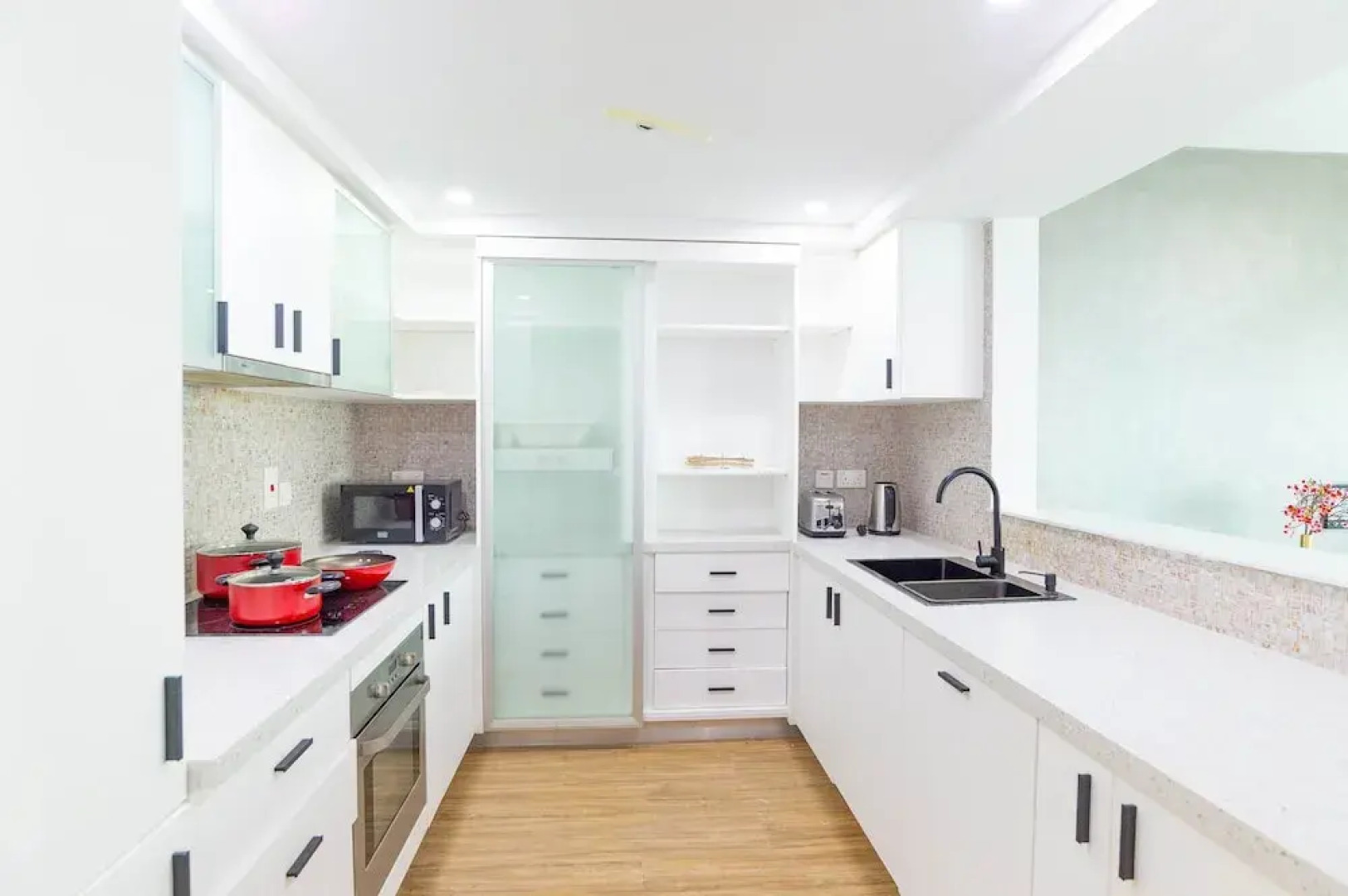 Marina View Luxury 2BR Apartment - SBL