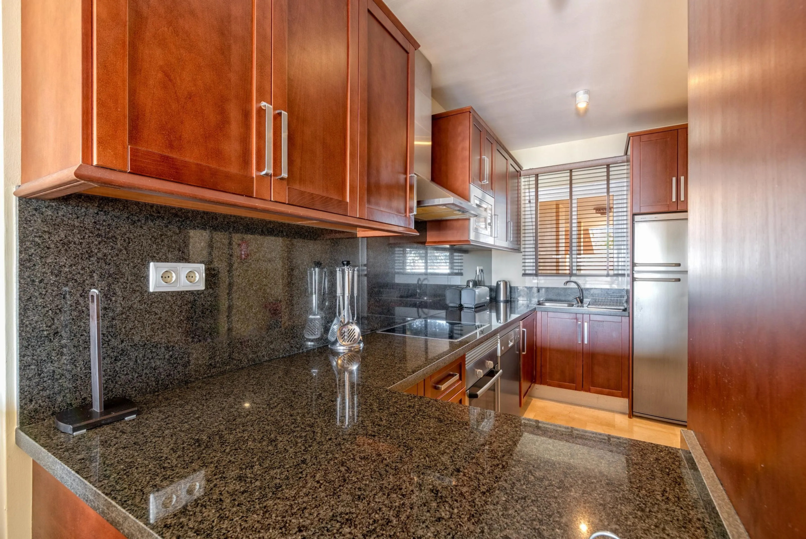 Stunning 2BR Sea View Condo 8 in Malibu