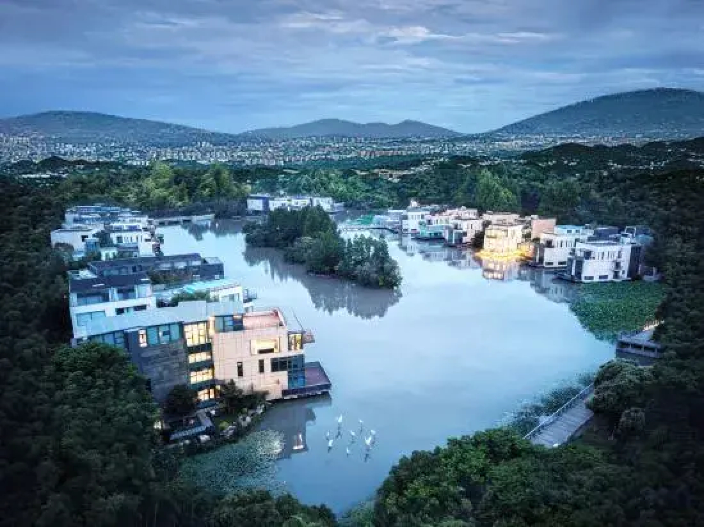 Yuehu YUEHU Zhenxuan International Resort Community
