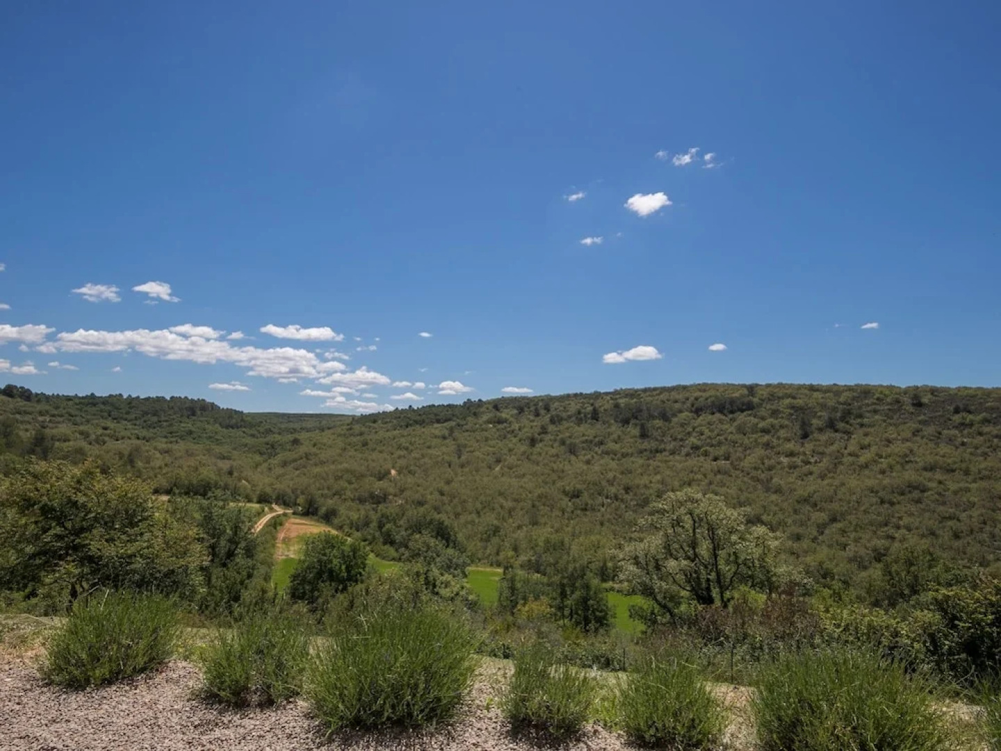 Villa With Guest House, 2 Swimming Pools, and Wide View
