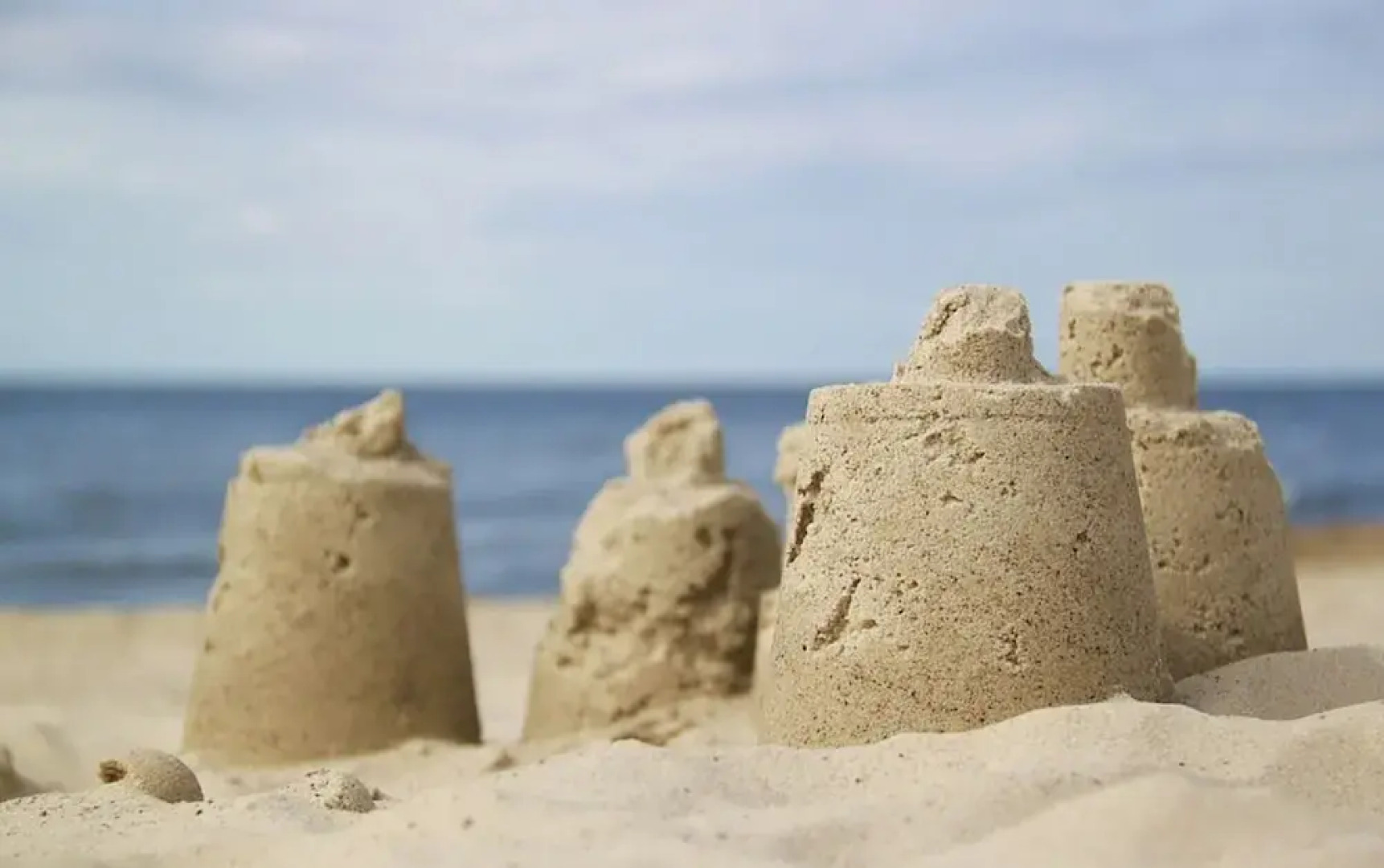 Holiday Homes Close to the Seaside Beach