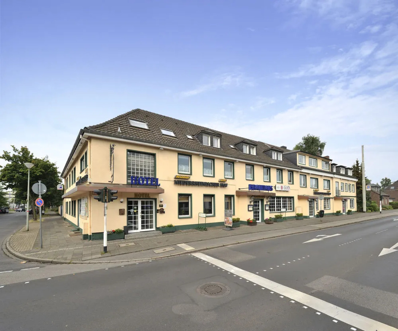 Niederrheinischer Hof