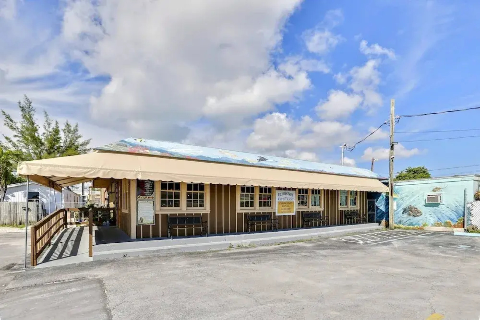 Coral Palm by Avantstay Key West Walkable Gated Community & Shared Pool