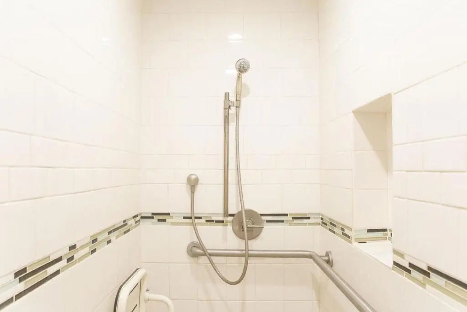 90 San Luis Street Unit B