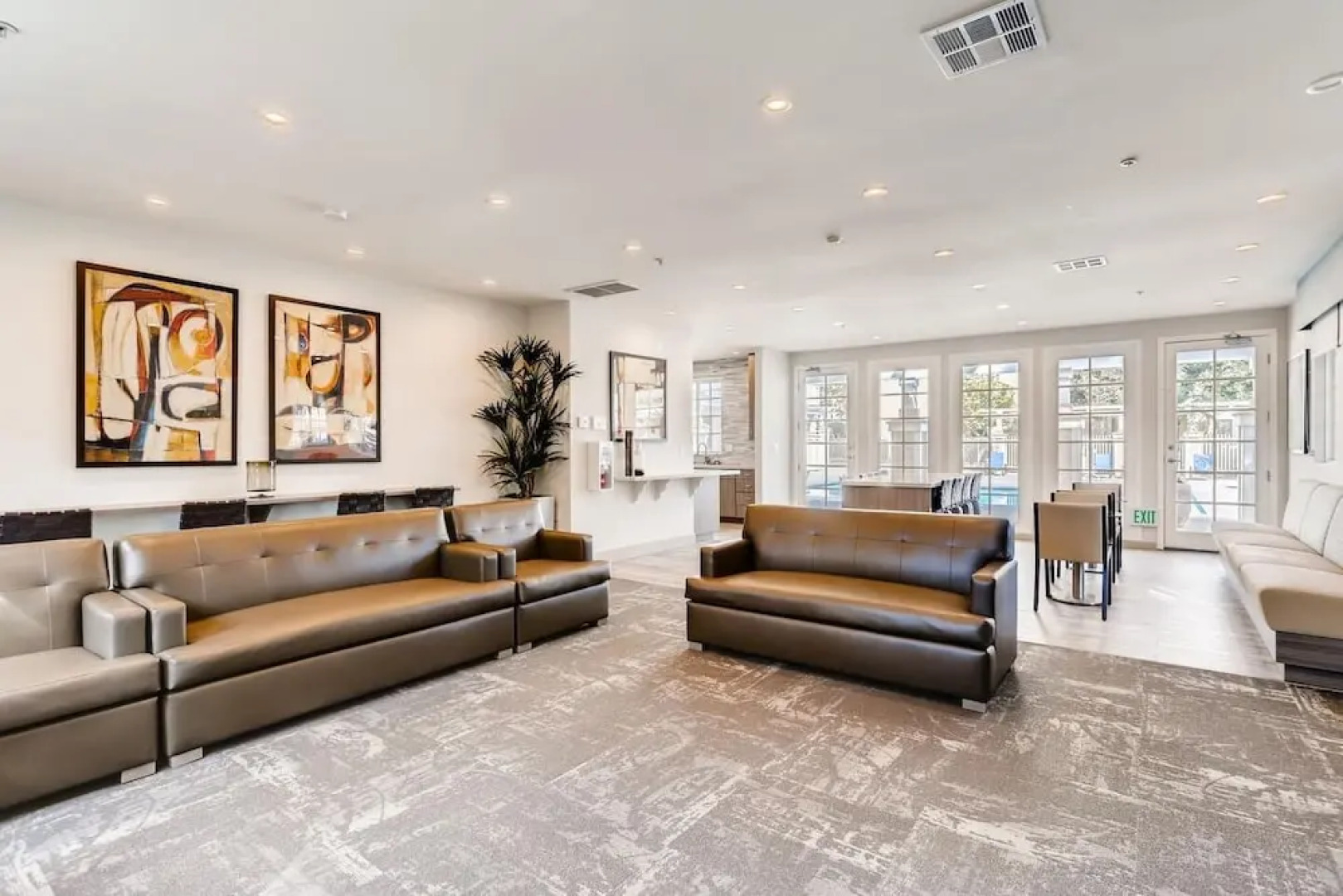 NEW - Private Entrance 2BR/BATH Next To Ritz Carlton Laguna - Walk To Beach! (MB3)