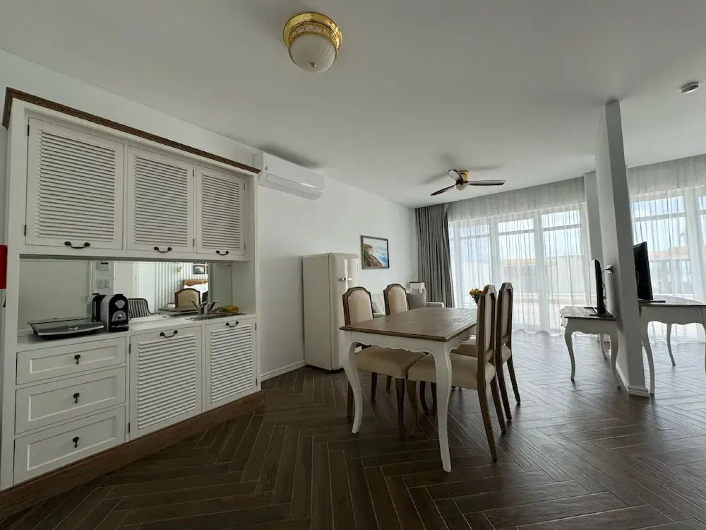 Ocean View Apartments - Ocean View