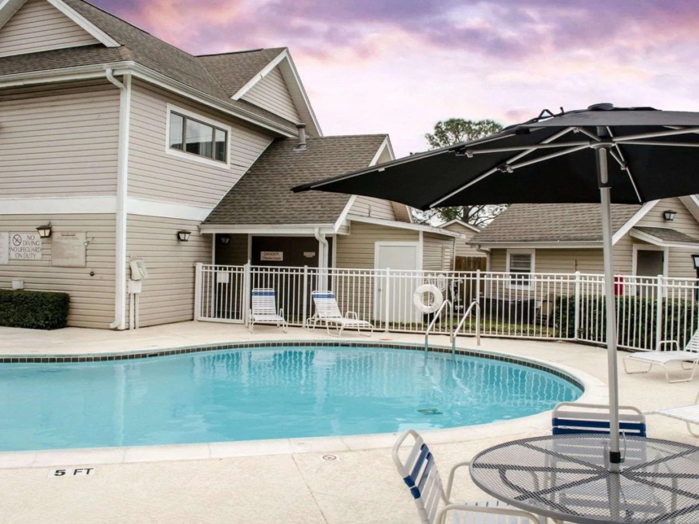 SureStay Studio by Best Western Pensacola