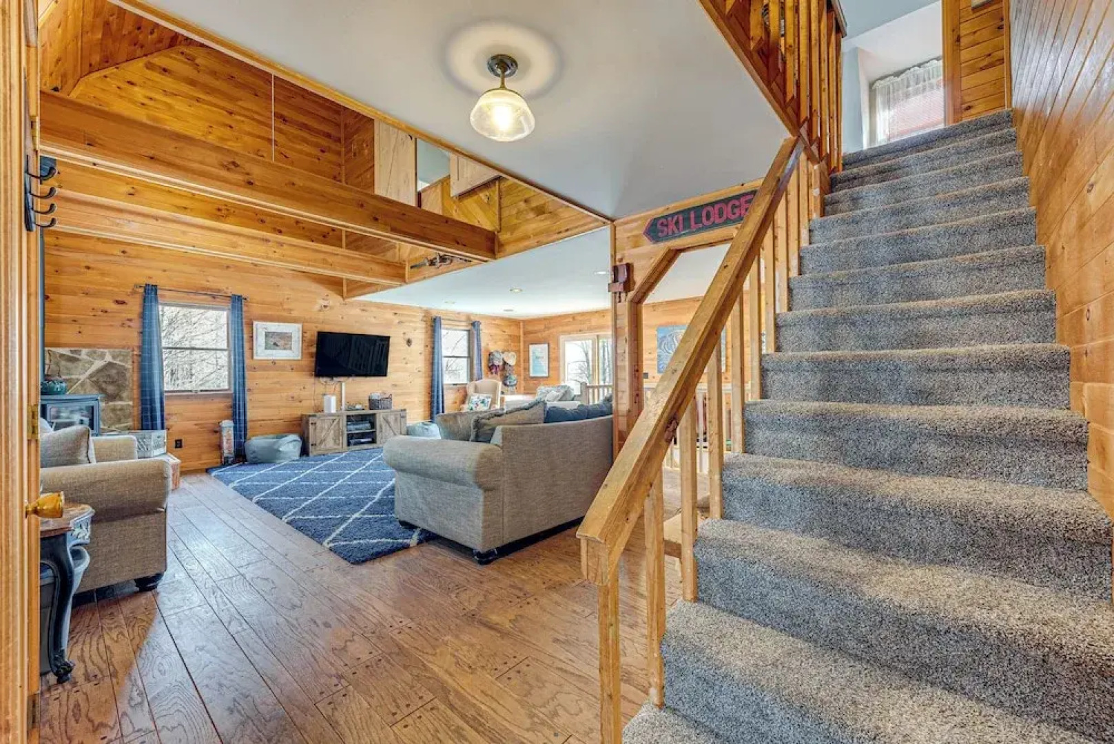 2 Mi to Elk Mountain: Poconos Escape on 11 Acres!