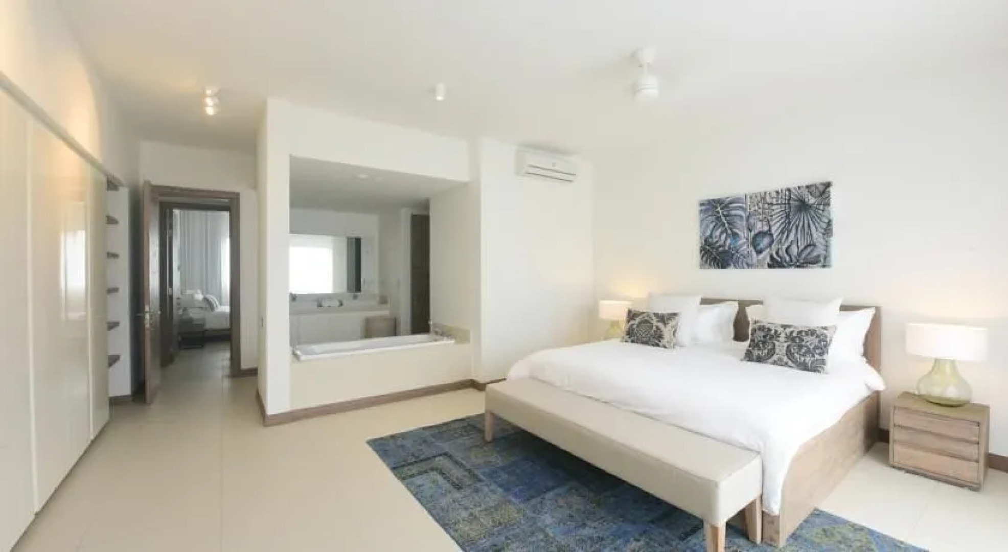 AO Luxury Residence by BARNES