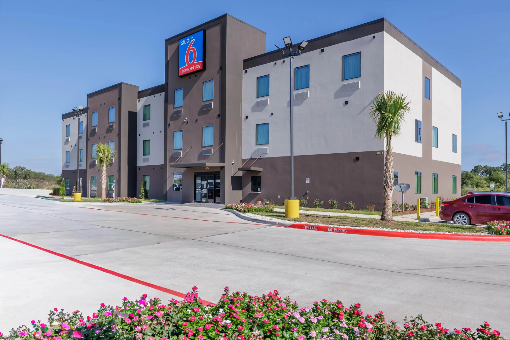 Studio 6 – Giddings, Tx