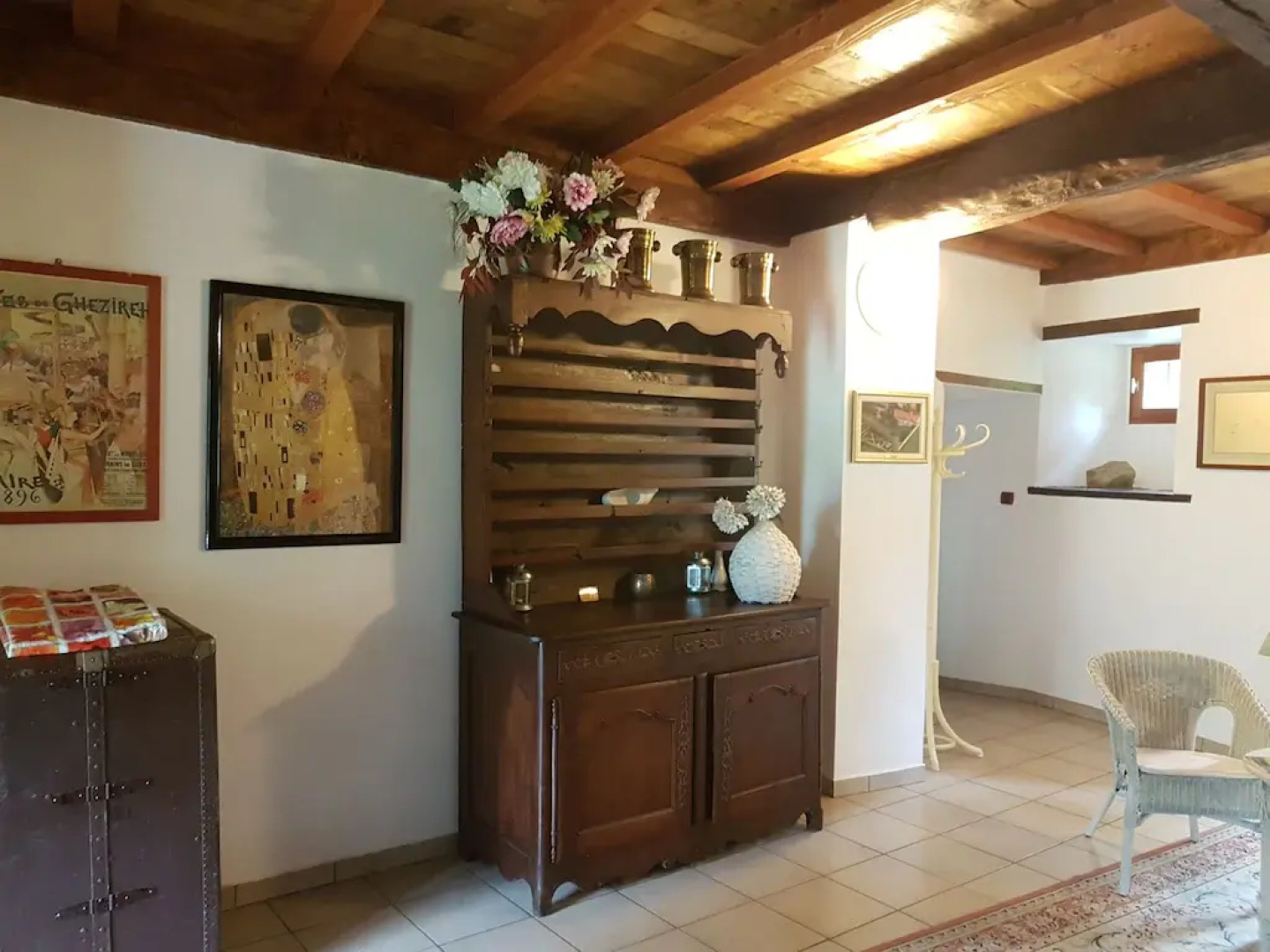 Typical Norman Farmhouse With Free Wifi, a Short Drive From the Coast