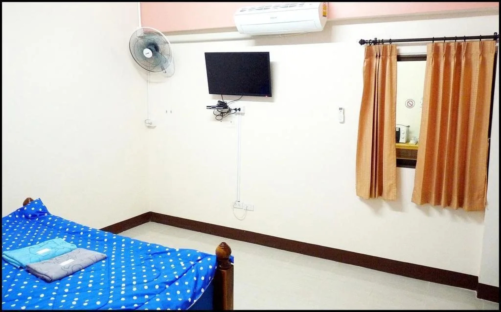 Prathomporn Fancy House