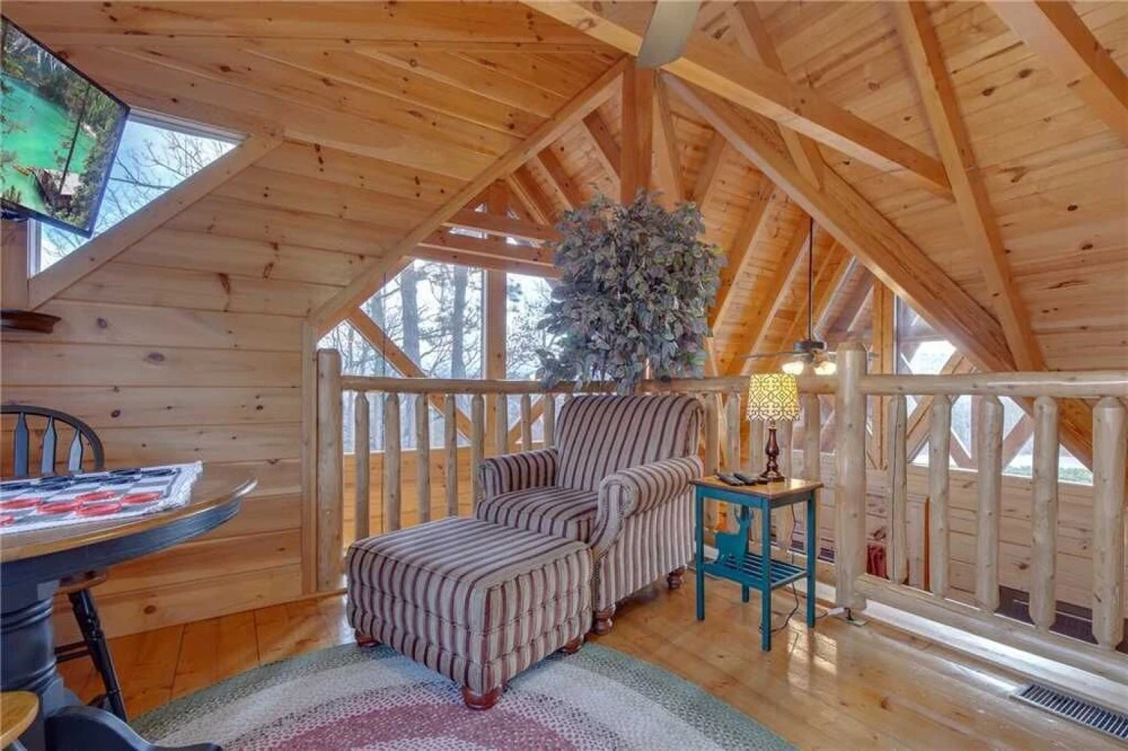 Clear Blue Morning - Three Bedroom Cabin