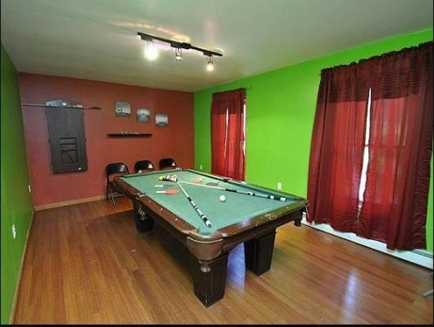 Crystal Ship on Blueberry Hill Home