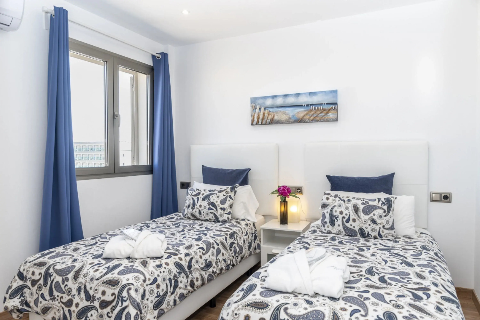 Apartamentos Delfín