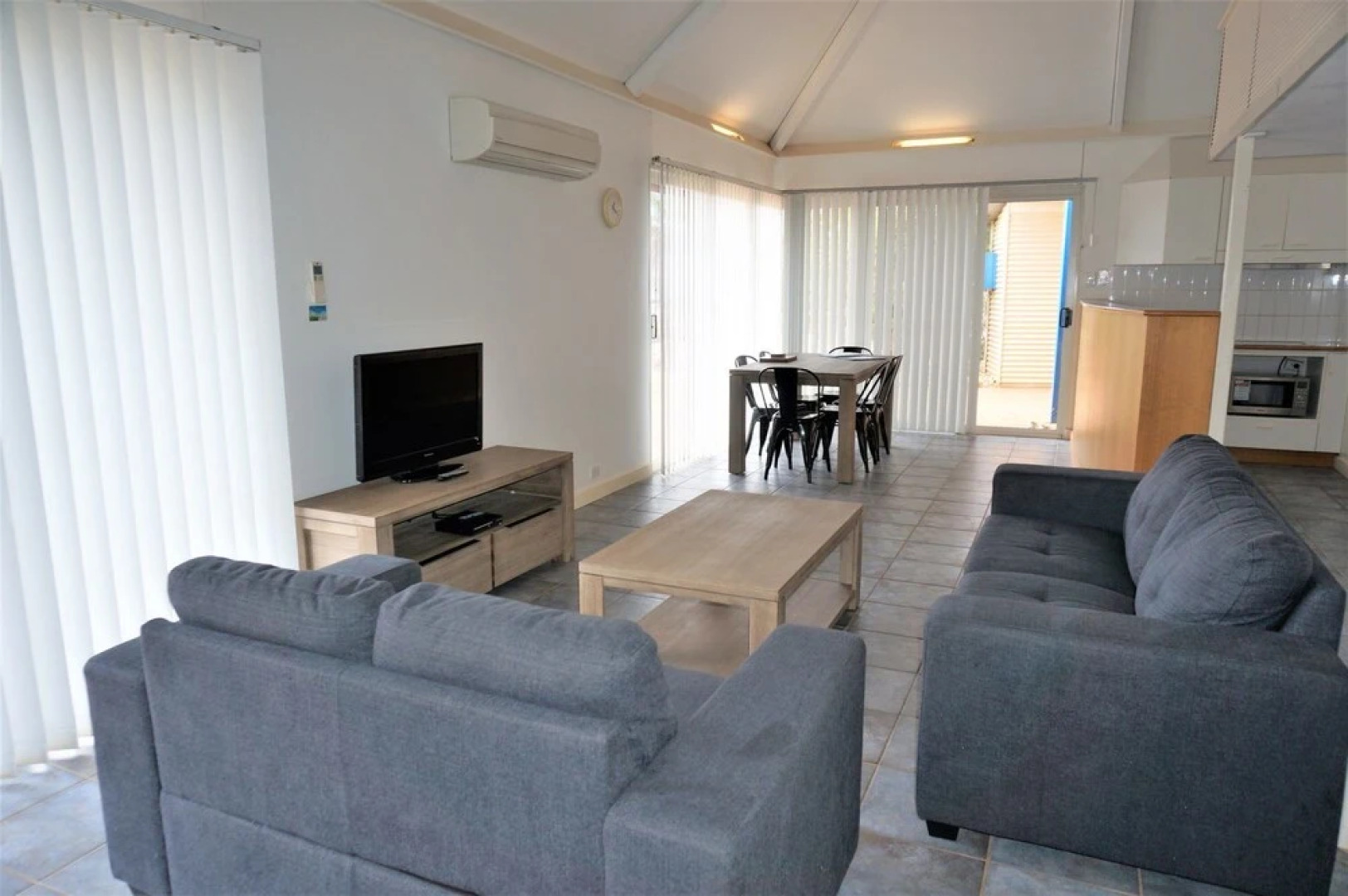 Osprey Holiday Village Unit 111