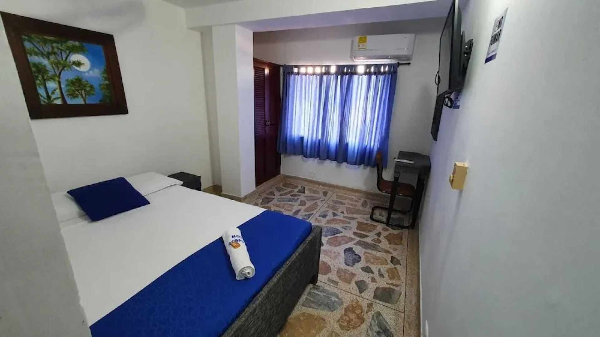 Hotel Acapulco Caucasia