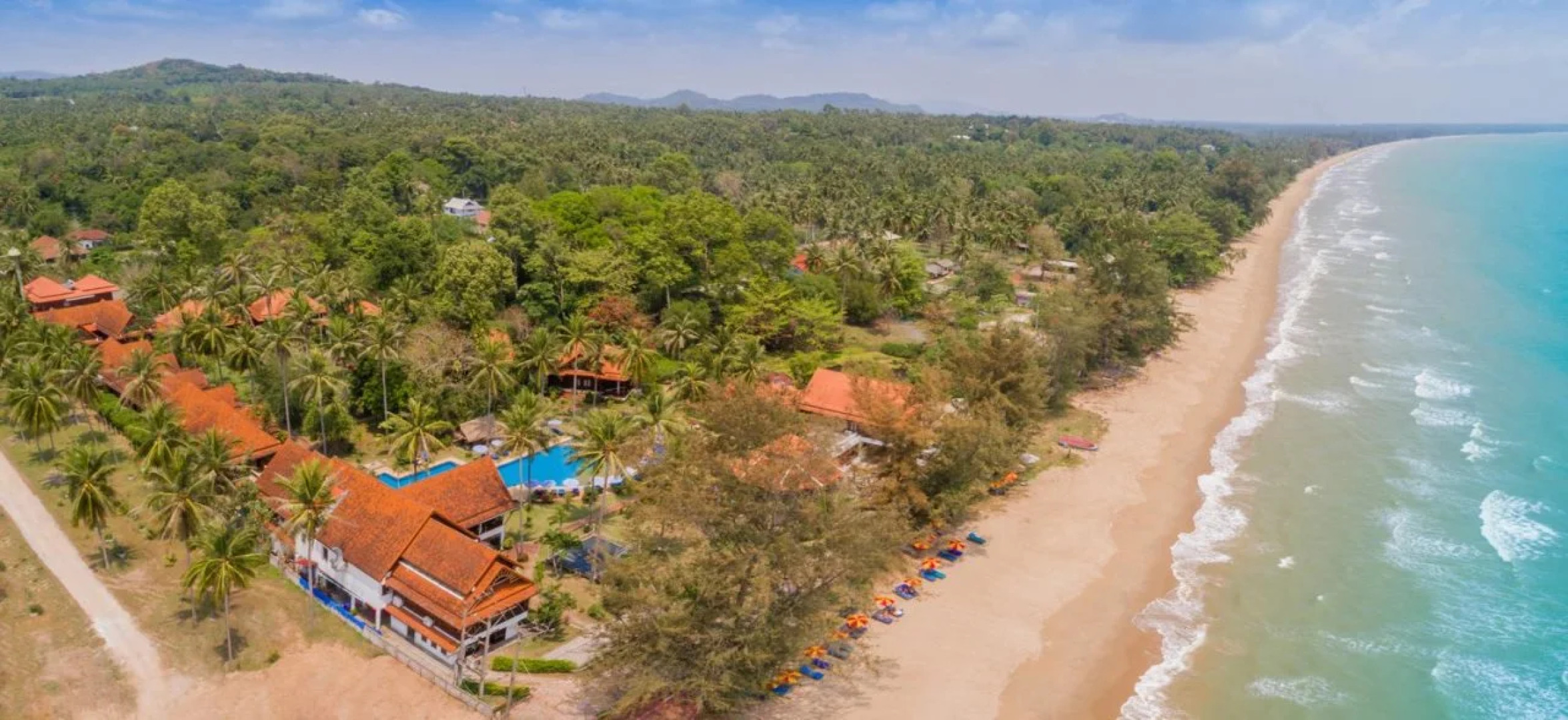 Coral Hotel Bangsaphan