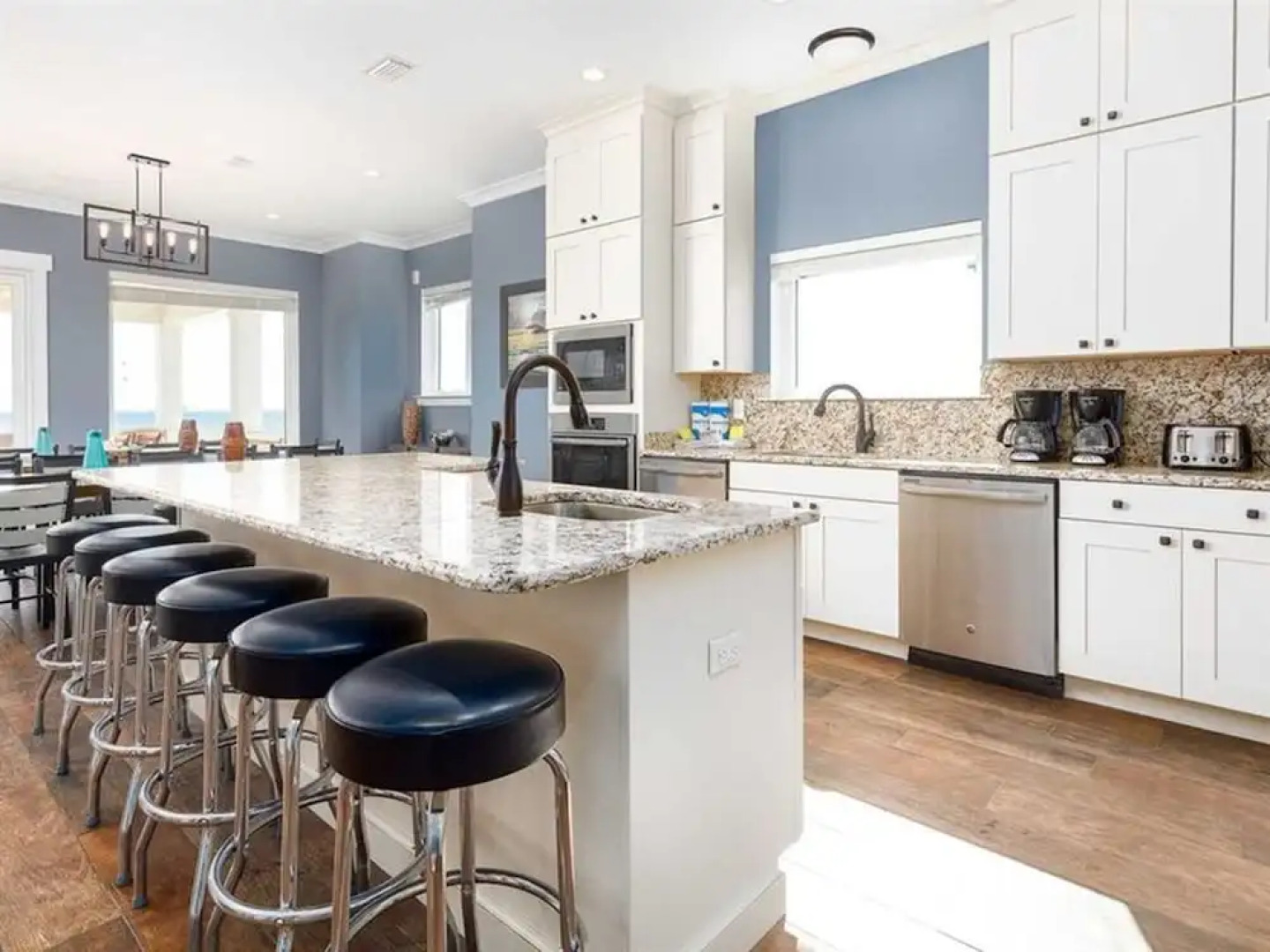 Shipwrecked by Meyer Vacation Rentals