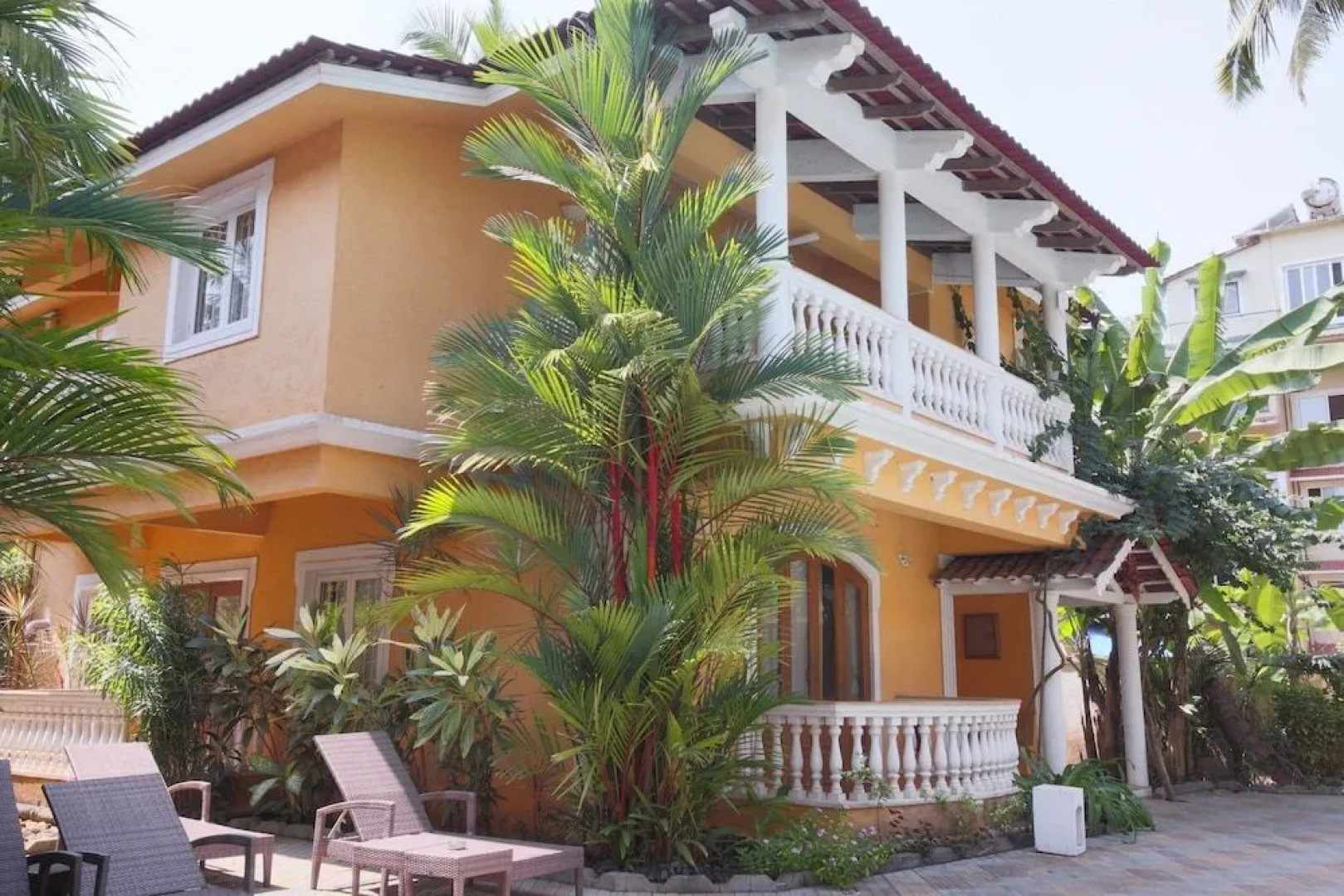 GuestHouser 3 BHK Villa 5c00
