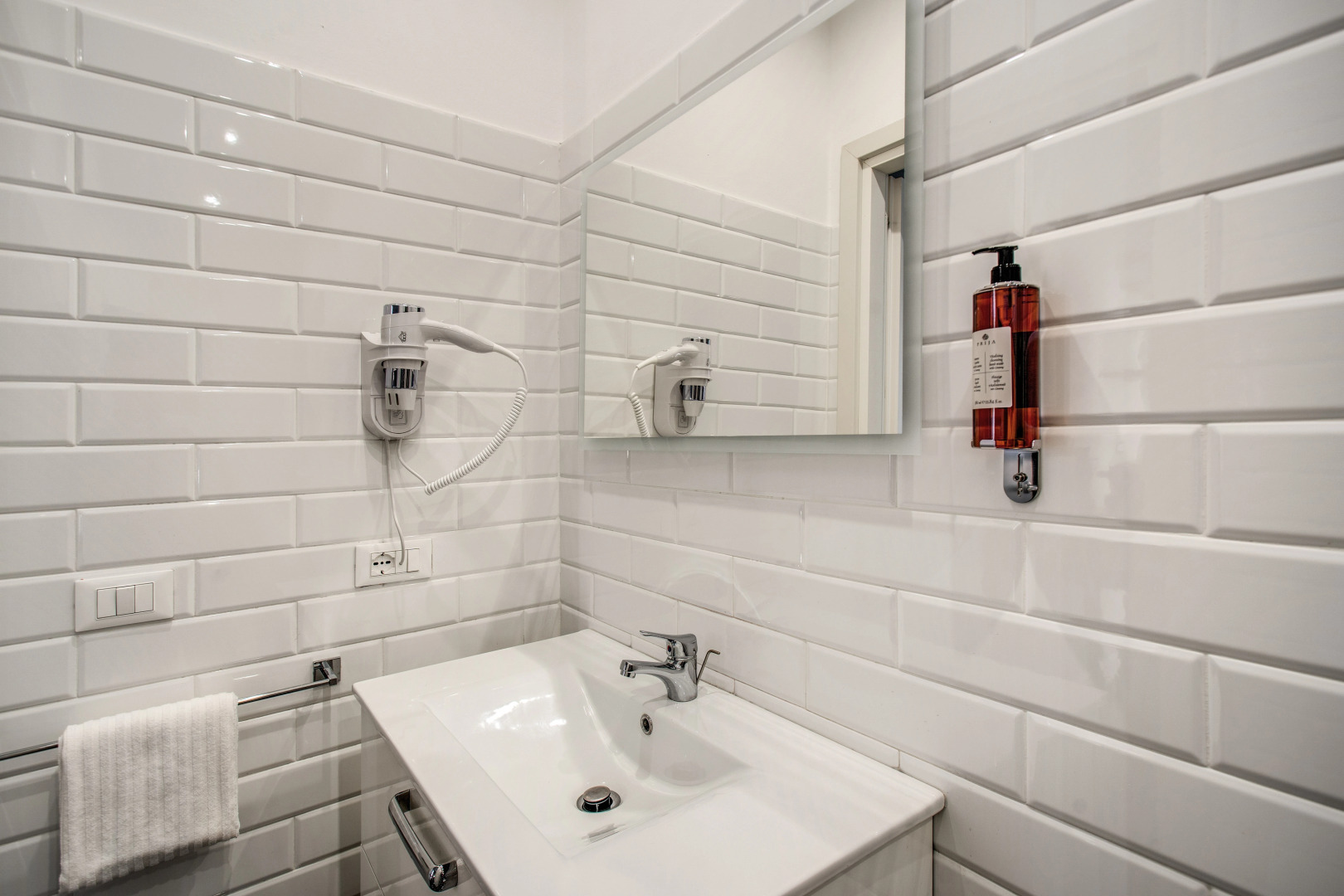 Apollo Boutique Hotel