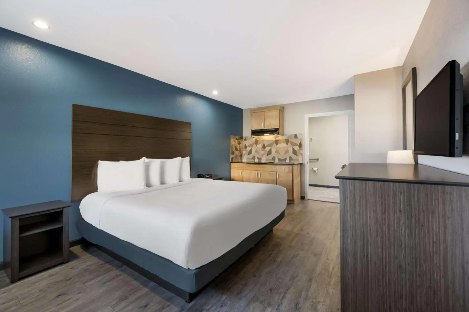 SureStay Hotel by Best Western Spring North Houston