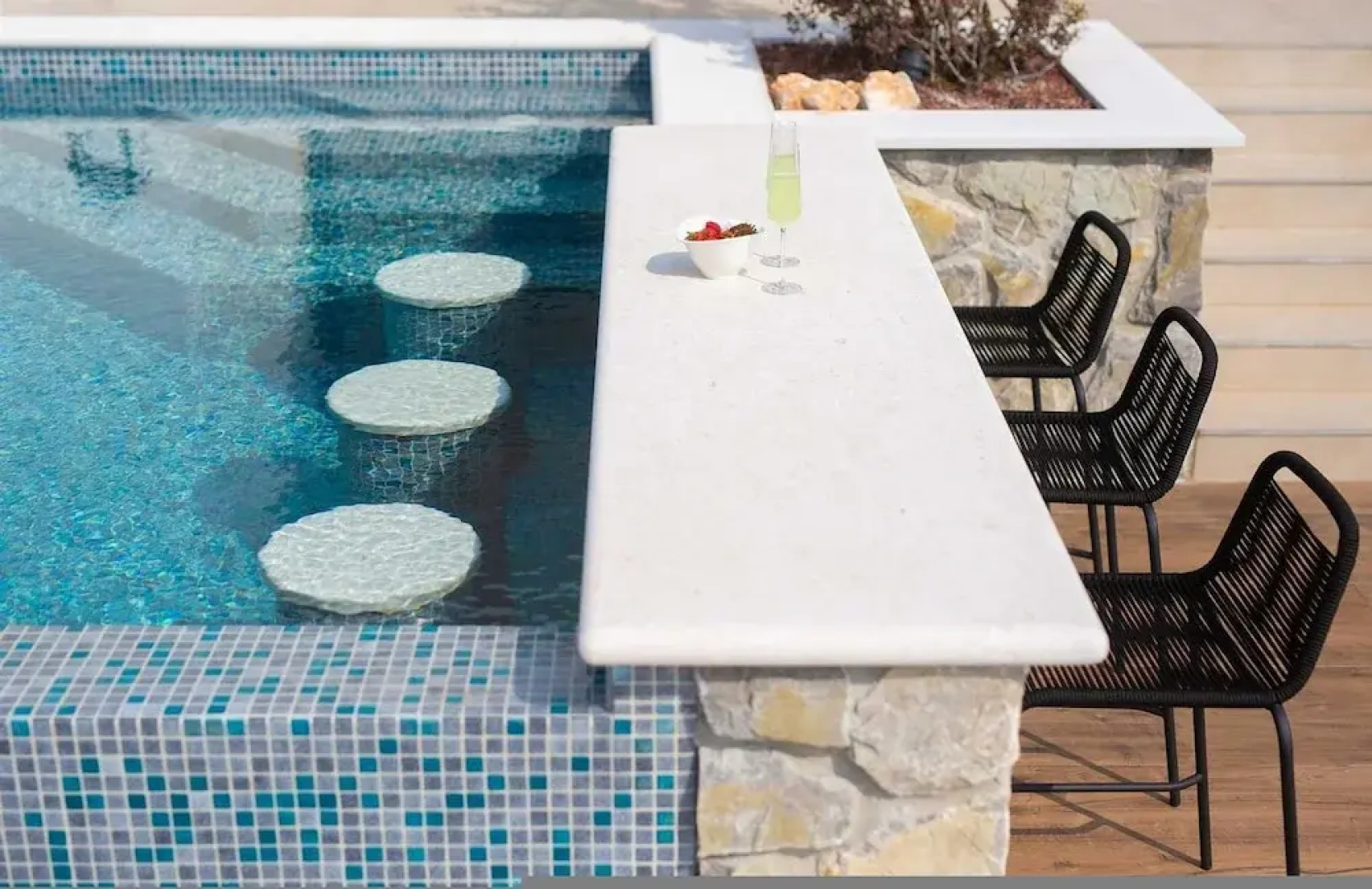 Villa Lord With Heated Pool Jacuzzi and Sauna