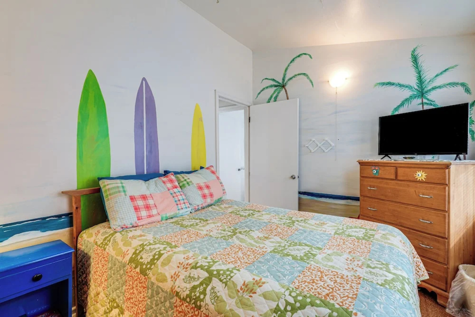 Oceanfront Gem w/ Rooftop Deck: Steps to Sand