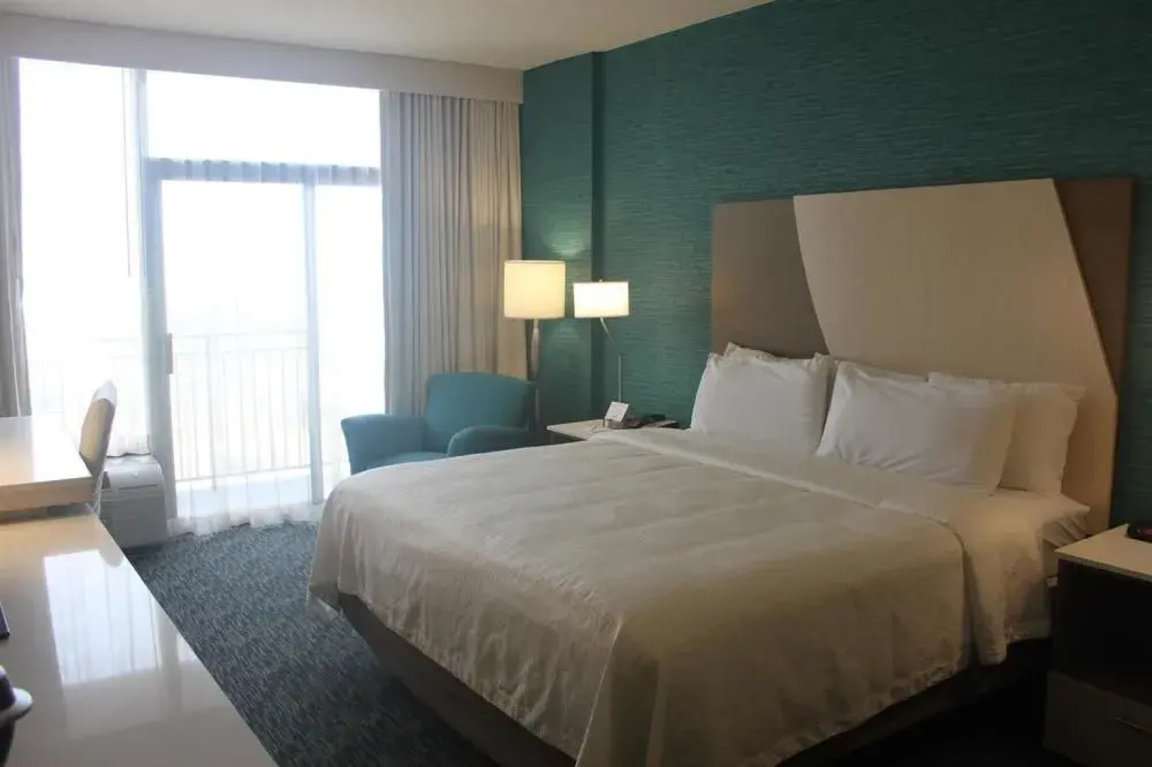 Illinois Beach Hotel