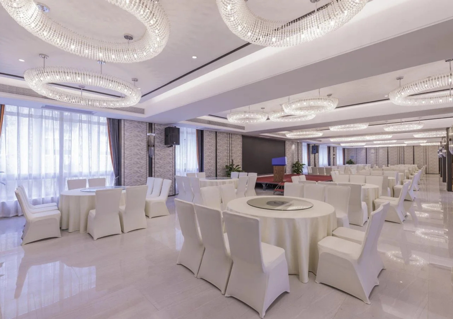 Mercure Xiangyang Railway Station