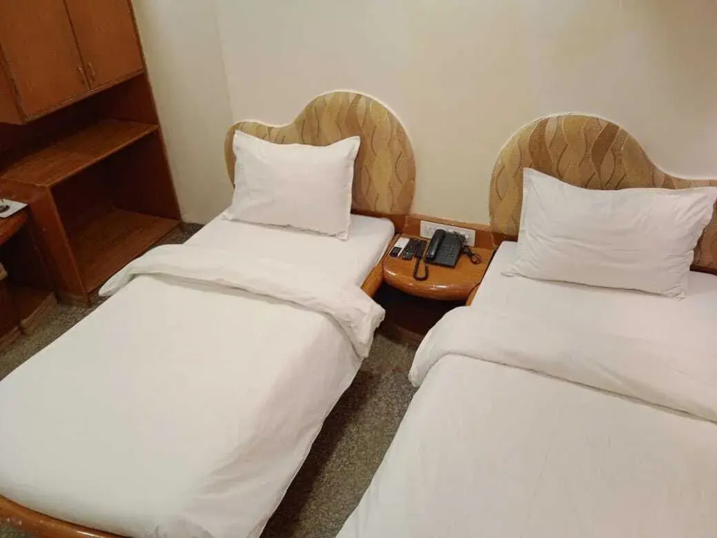 Hotel Shripad Continental