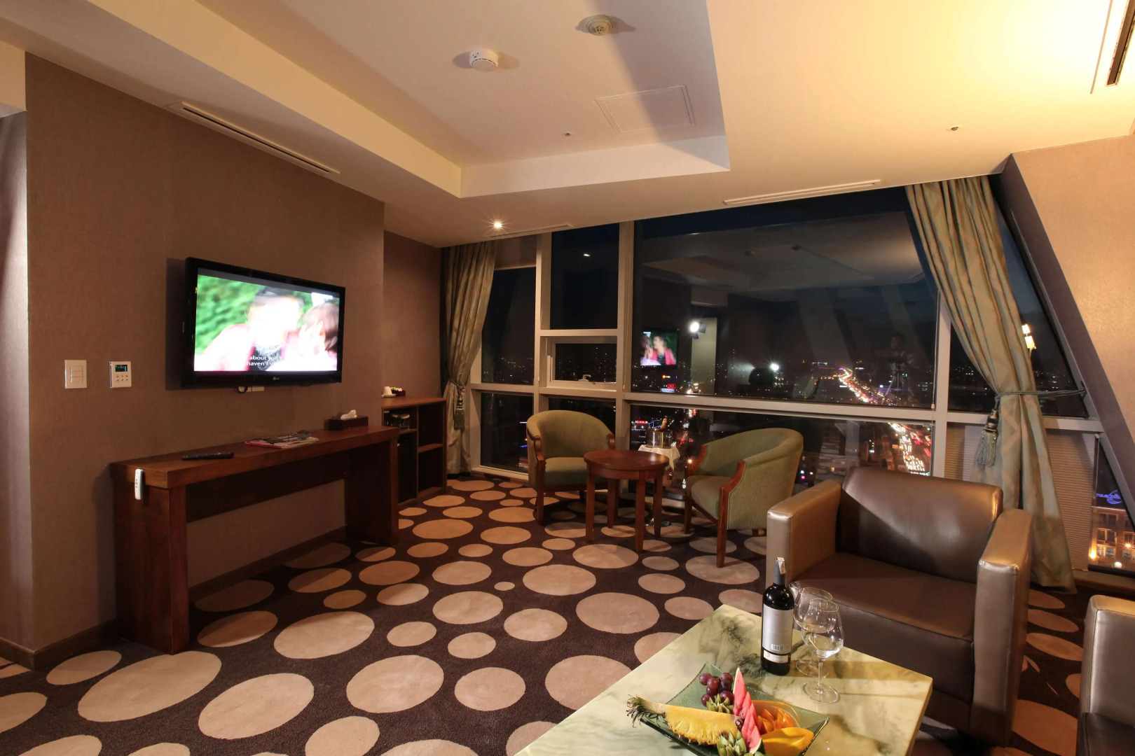 Blue Sky Hotel & Tower