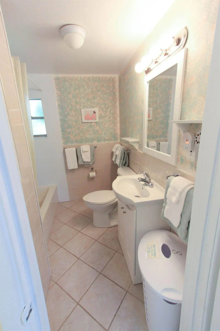 Gulf Breeze Cottages