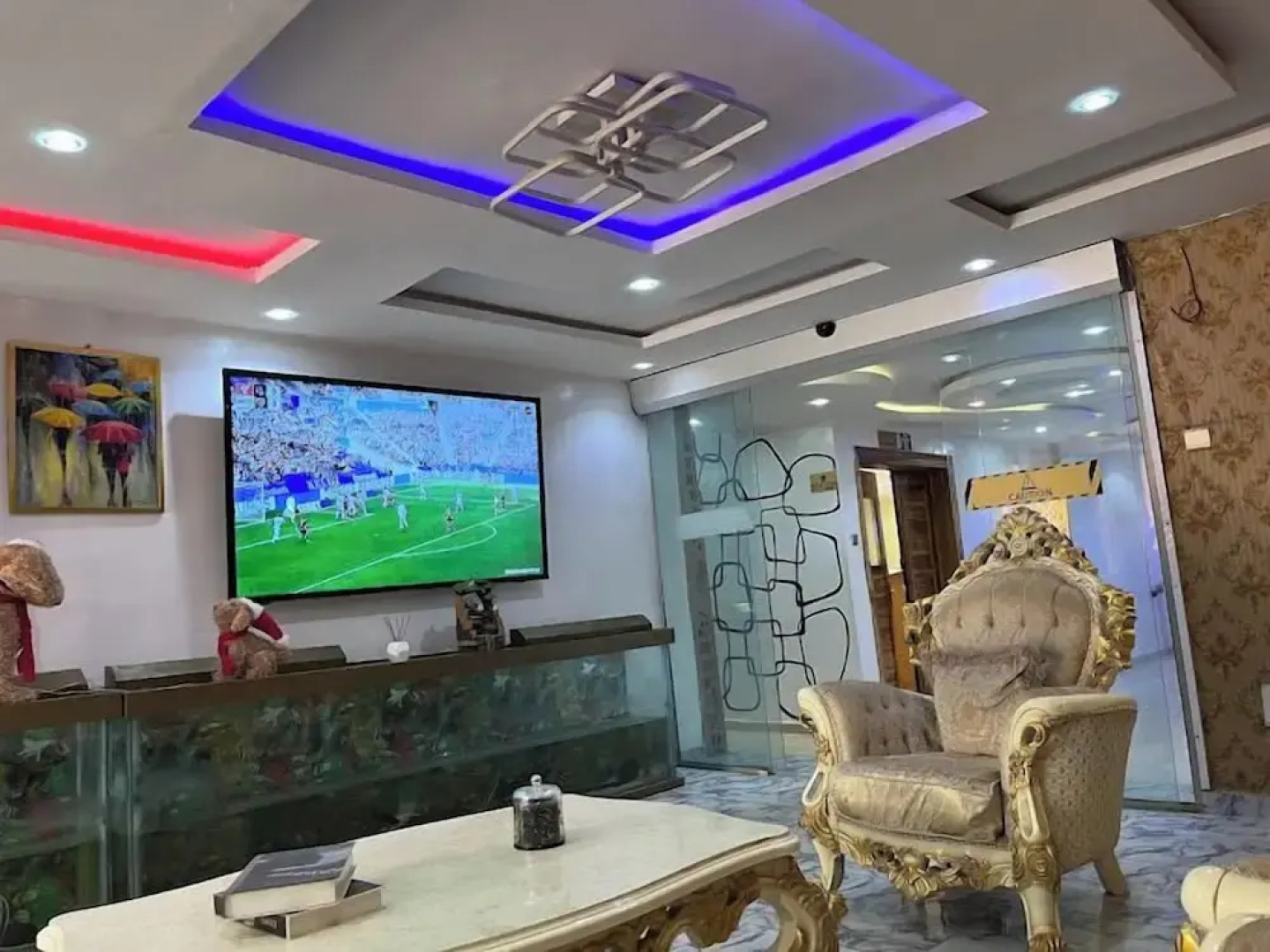 Paradise Haven Hotel