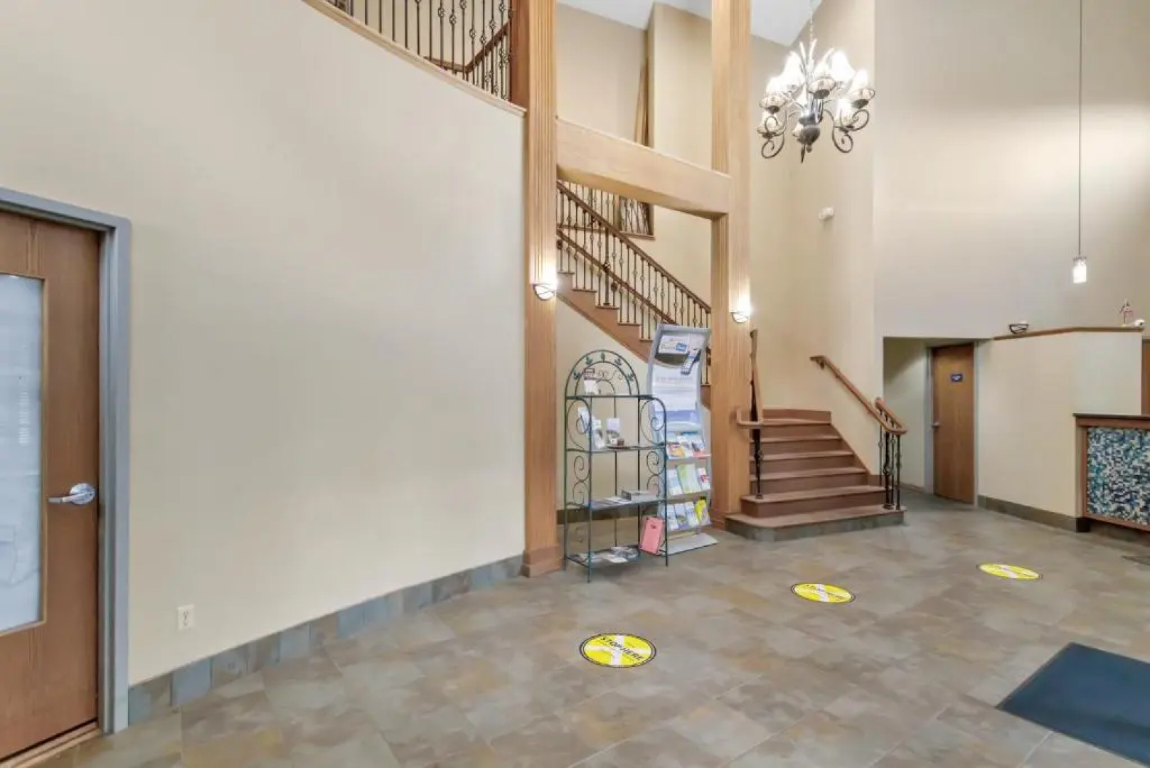 Waterbird Lakeside Inn