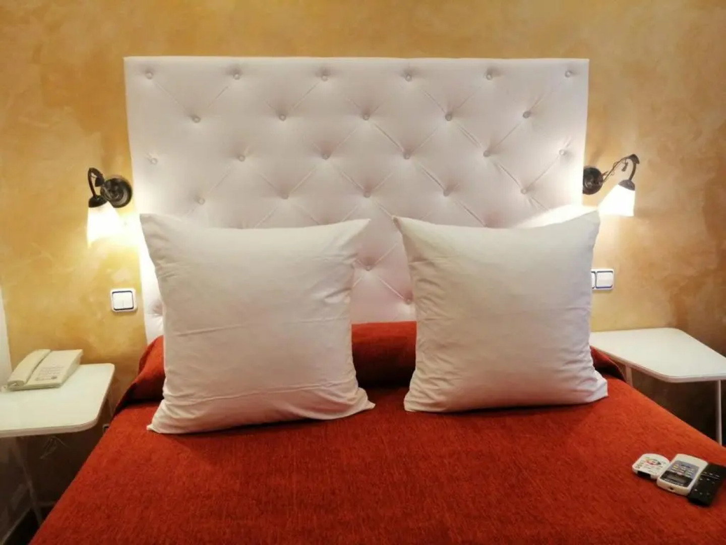 Hostal Las Fuentes - Adults Only