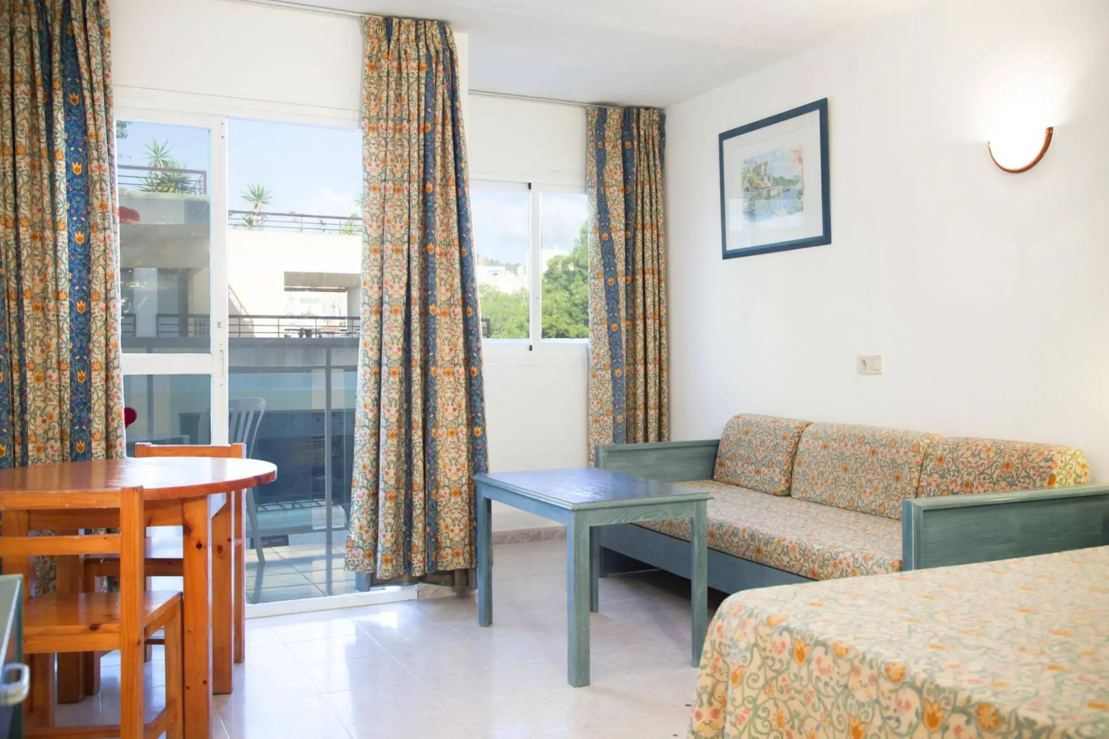 Aparhotel Vibra Central City - Adults Only