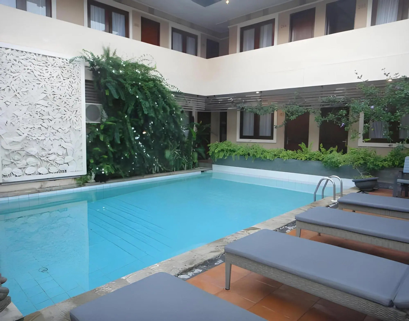 Balira Airport Hotel