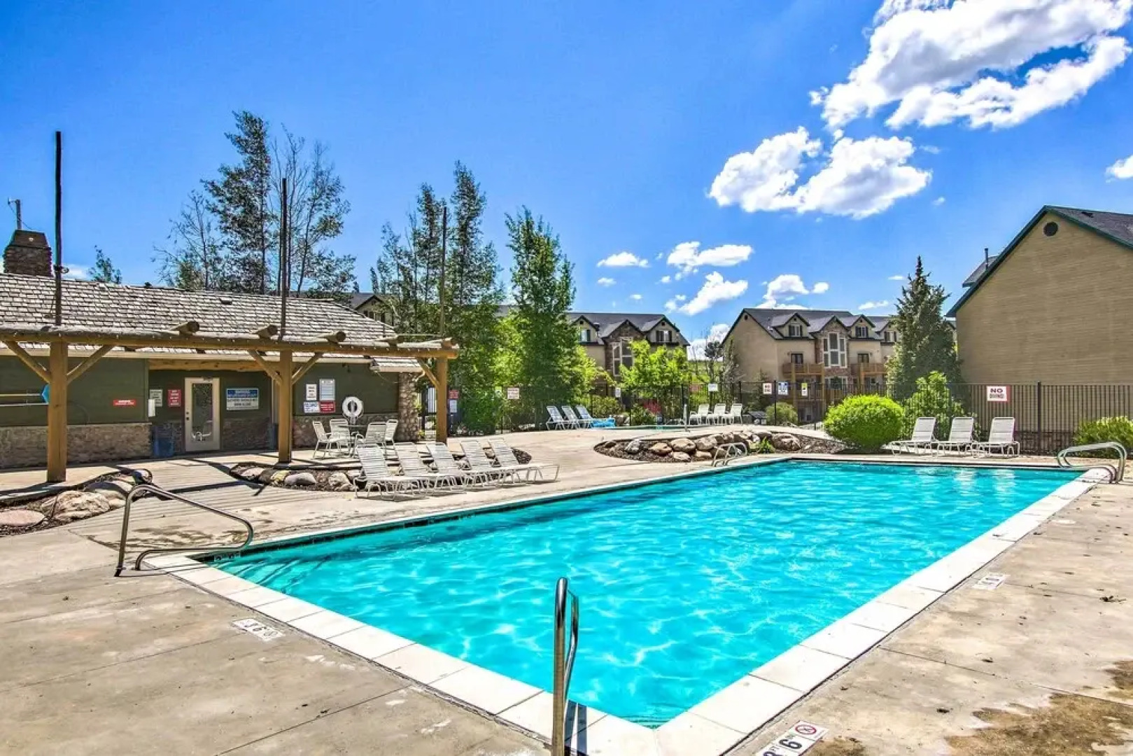 Cozy Eden Condo Retreat < 6 Mi to Ski Resort!