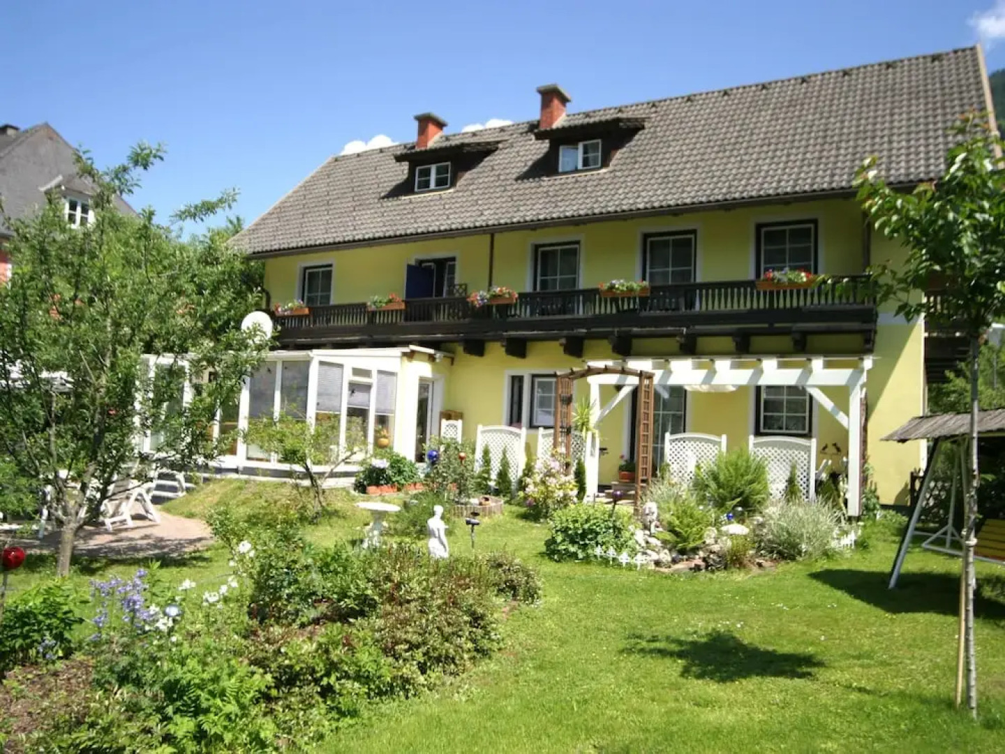 Charming Apartment in Feld am See, Near the Lake