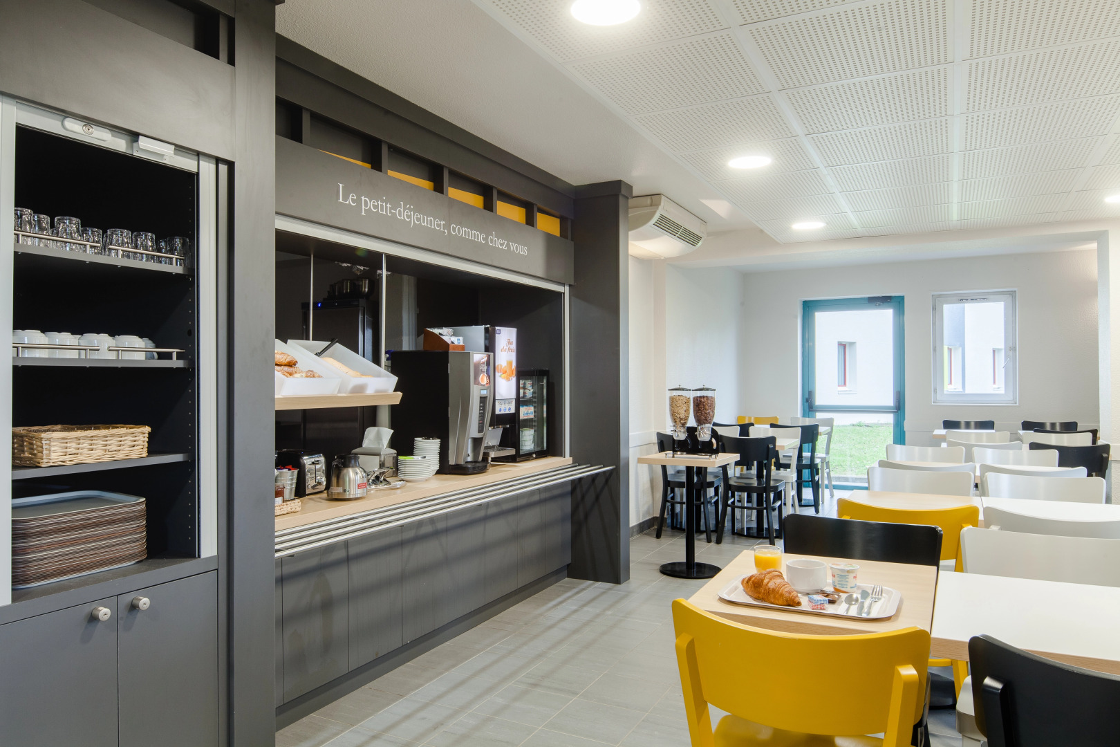 B&B HOTEL Evry Lisses (1)