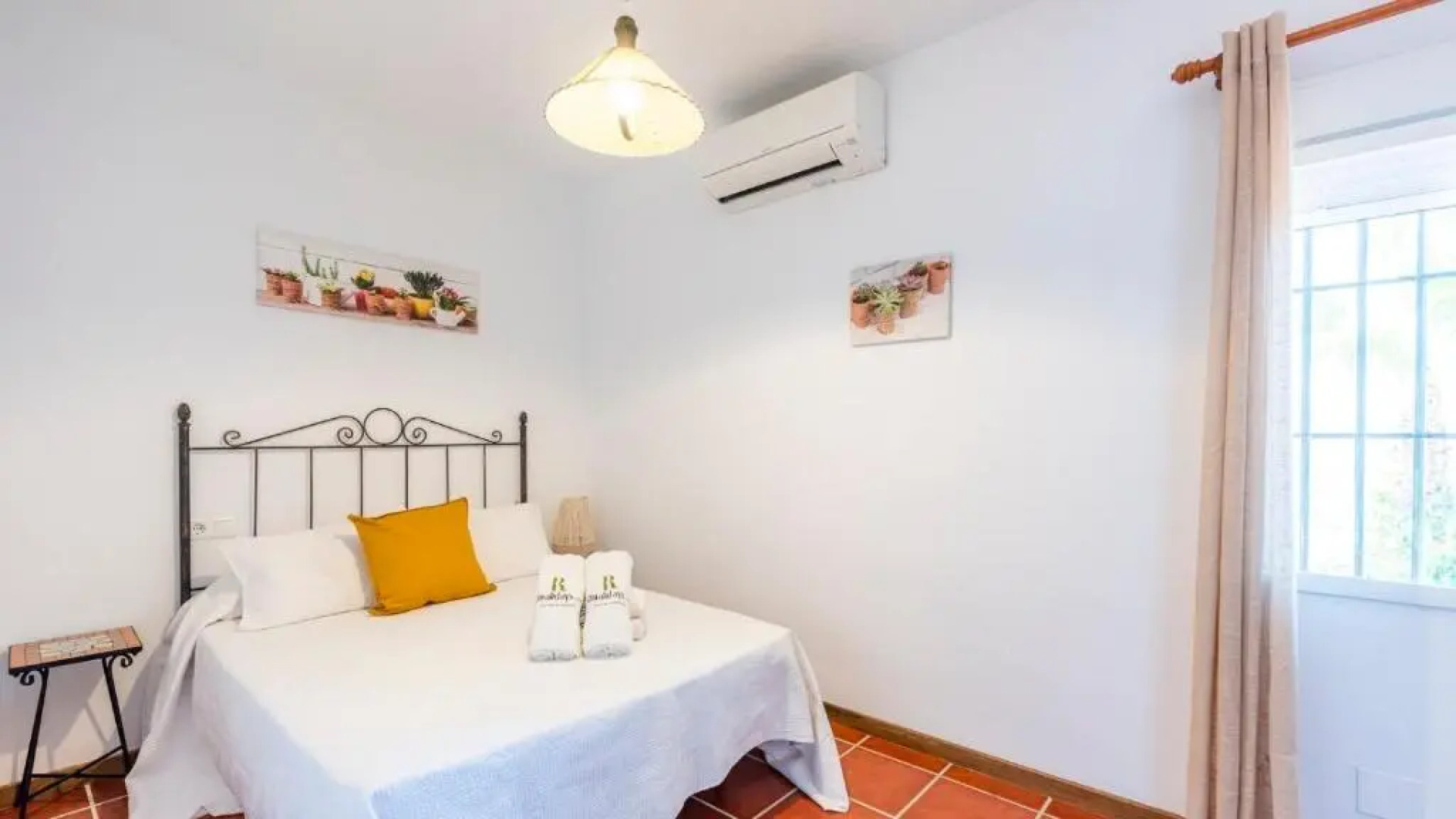 Villa Gran Solano Colmenar by Ruralidays