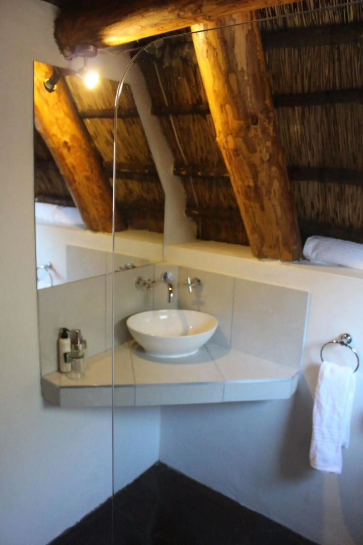 Ko-Ka Tsara Bushcamp