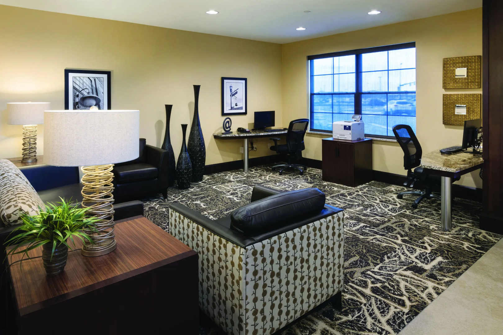ClubHouse Hotel & Suites - Fargo