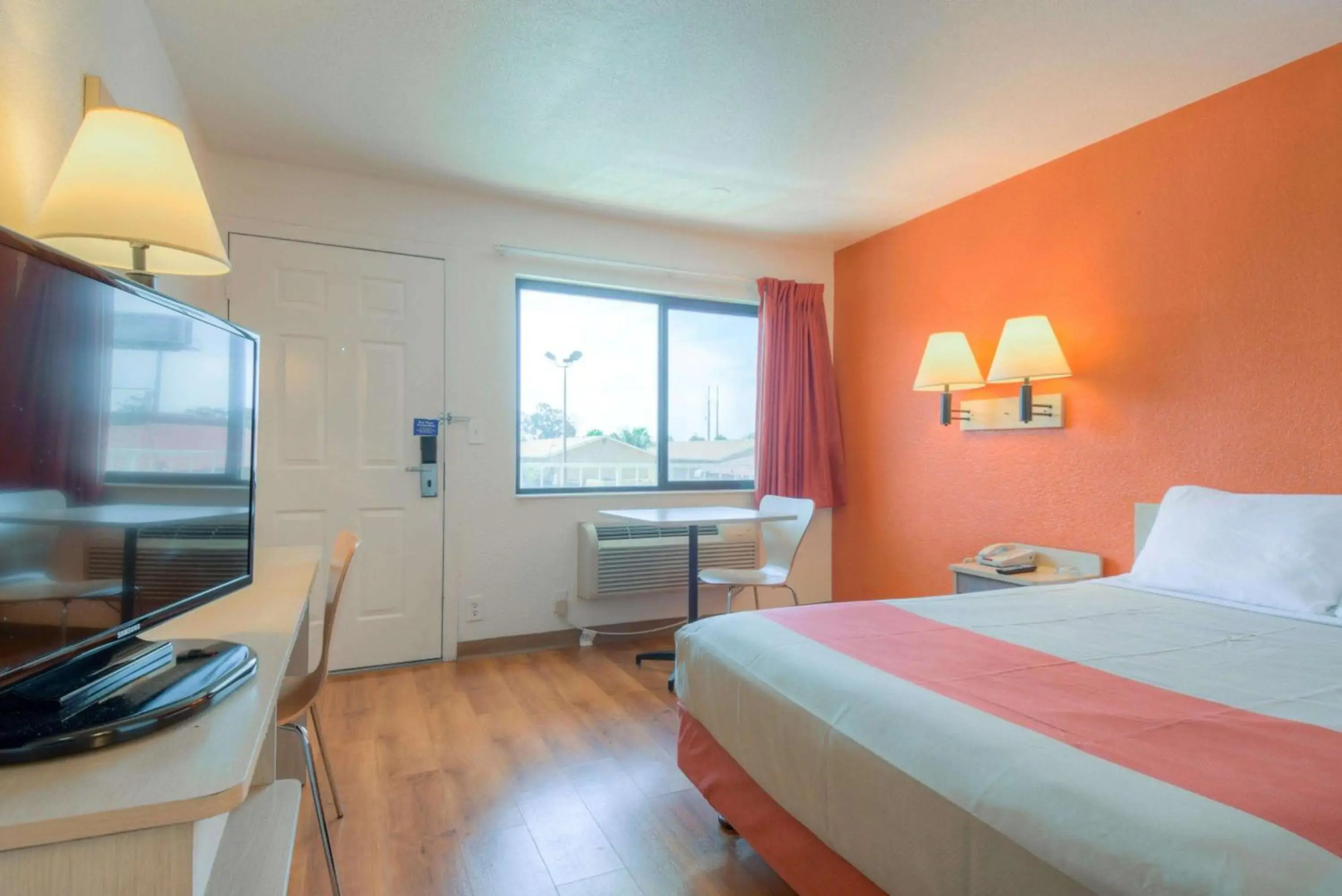 Motel 6 San Ysidro, CA - San Diego - Border