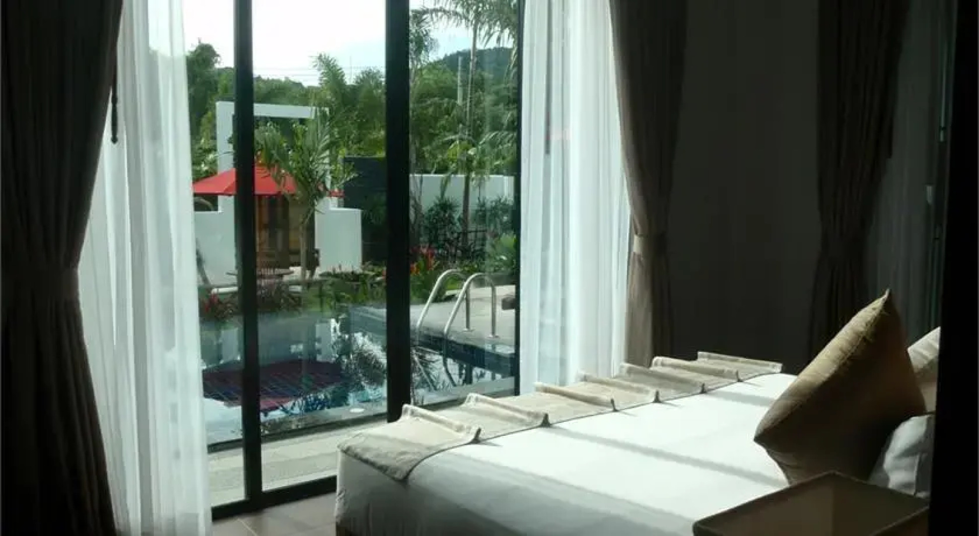 Baan Buah Pool Villa Nai Harn